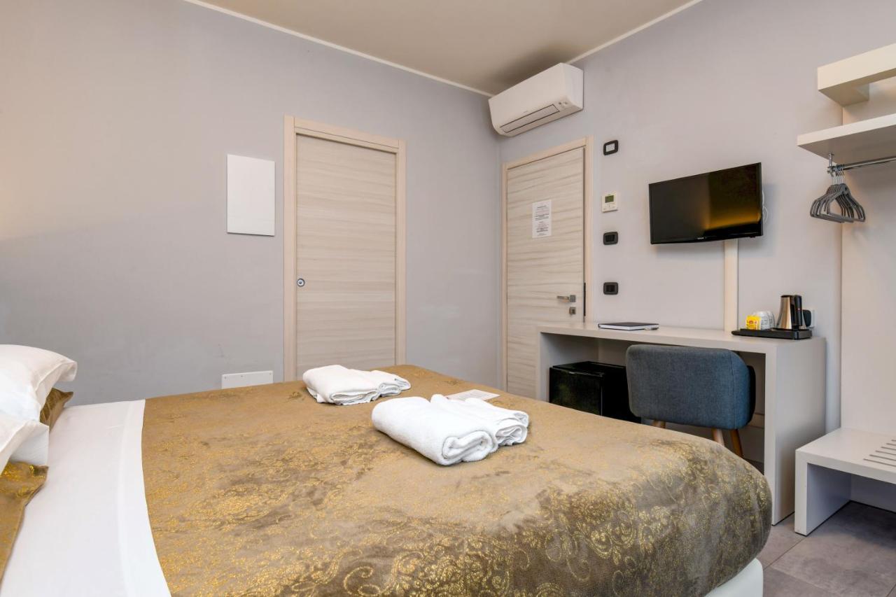 Garda Diamant Bed & Breakfast Desenzano del Garda Exterior photo