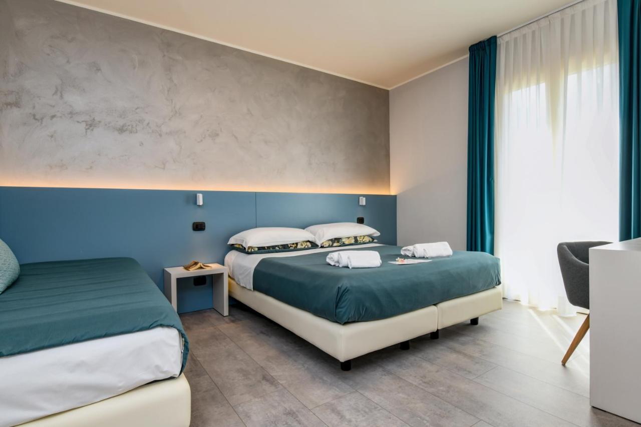 Garda Diamant Bed & Breakfast Desenzano del Garda Exterior photo