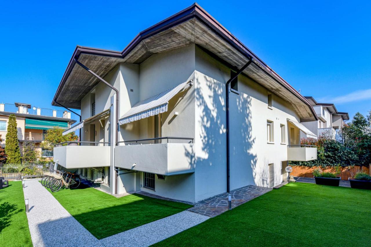 Garda Diamant Bed & Breakfast Desenzano del Garda Exterior photo